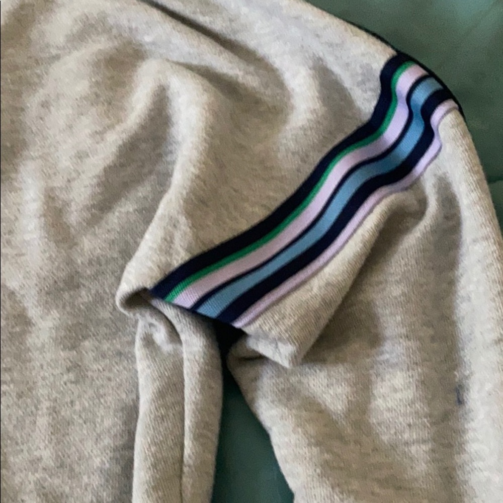 Sweater - Picture 3 of 4